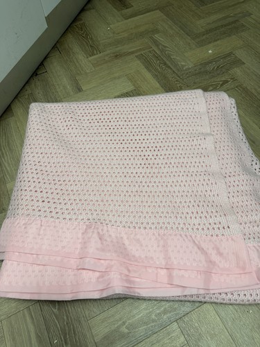 Witney large satin trim pink - large,