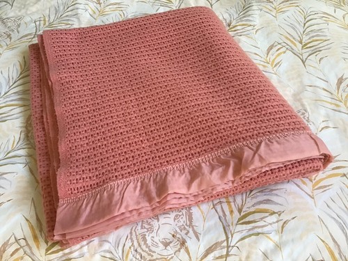Lovely vintage witney mid - mid, pink